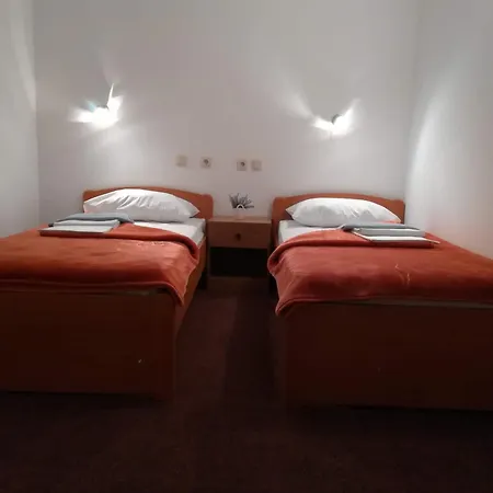 Nocleg ze śniadaniem Pandza *